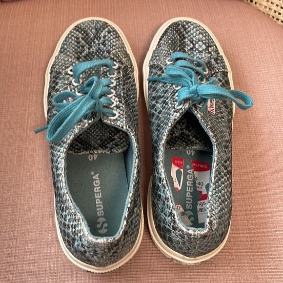 EUC Superga Teal Rattlesnake Texture Sneakers 9 - Picture 2 of 7